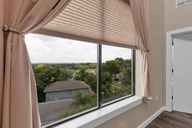 $2,295 | 1900 12th Avenue South, Unit 508, Nashville, TN 37203