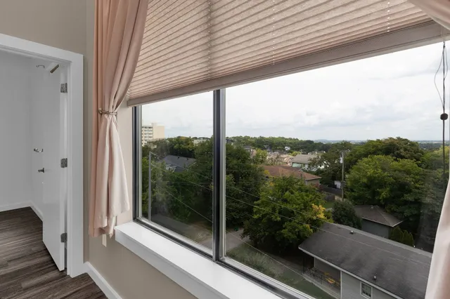 $2,295 | 1900 12th Avenue South, Unit 508, Nashville, TN 37203