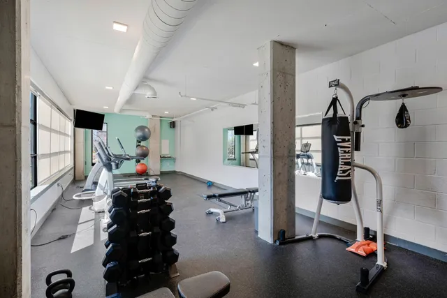 $2,295 | 1900 12th Avenue South, Unit 508, Nashville, TN 37203