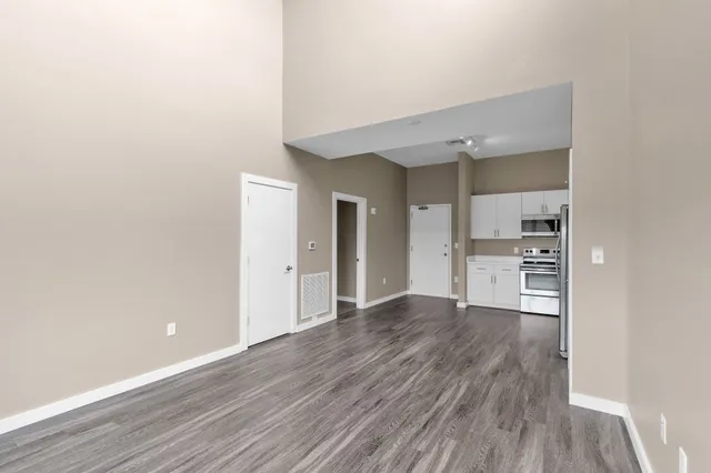 $2,295 | 1900 12th Avenue South, Unit 508, Nashville, TN 37203