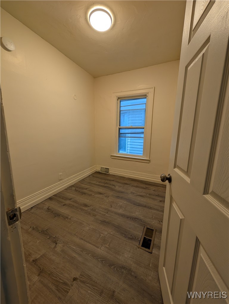 67 Barton Street Buffalo, NY 14213 - Photo 15 of 22