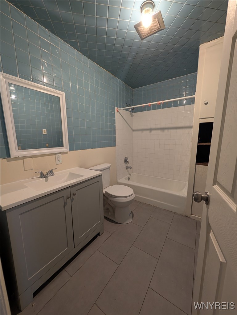 67 Barton Street Buffalo, NY 14213 - Photo 18 of 22