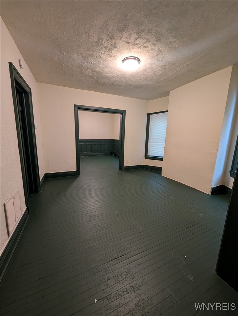 67 Barton Street Buffalo, NY 14213 - Photo 6 of 22