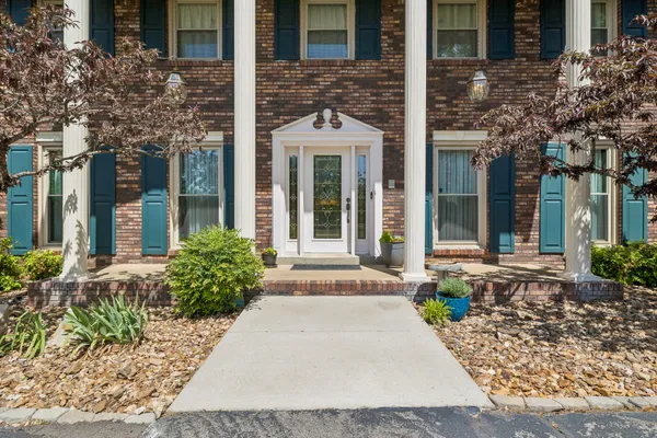 $749,500 | 203 Dogwood Circle, Waverly, TN 37185