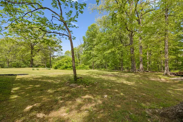 $749,500 | 203 Dogwood Circle, Waverly, TN 37185