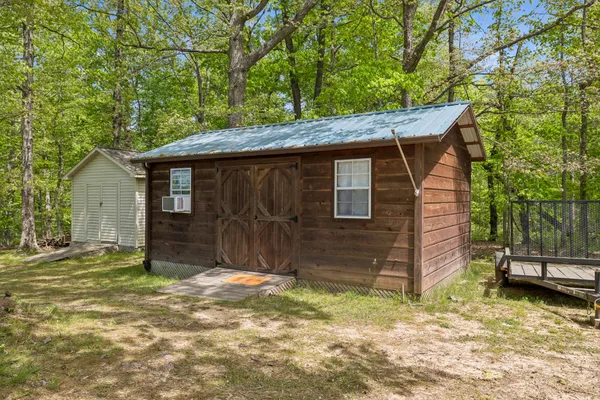 $749,500 | 203 Dogwood Circle, Waverly, TN 37185