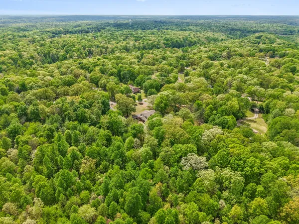 $749,500 | 203 Dogwood Circle, Waverly, TN 37185