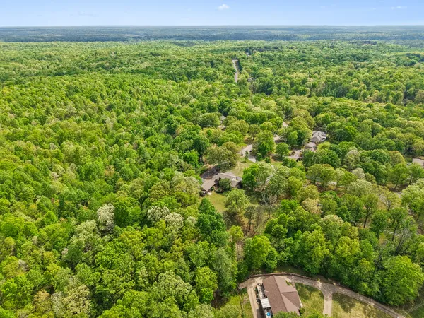 $749,500 | 203 Dogwood Circle, Waverly, TN 37185