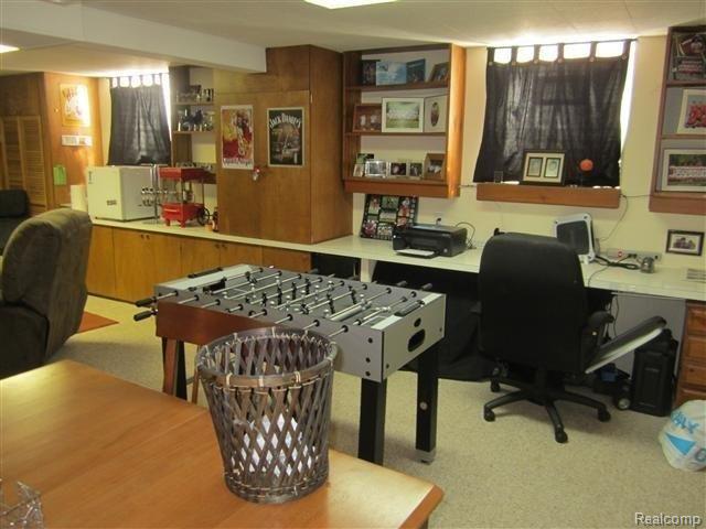 36976 Greenbush Road Wayne, MI 48184 - Photo 18 of 19 033.JPG