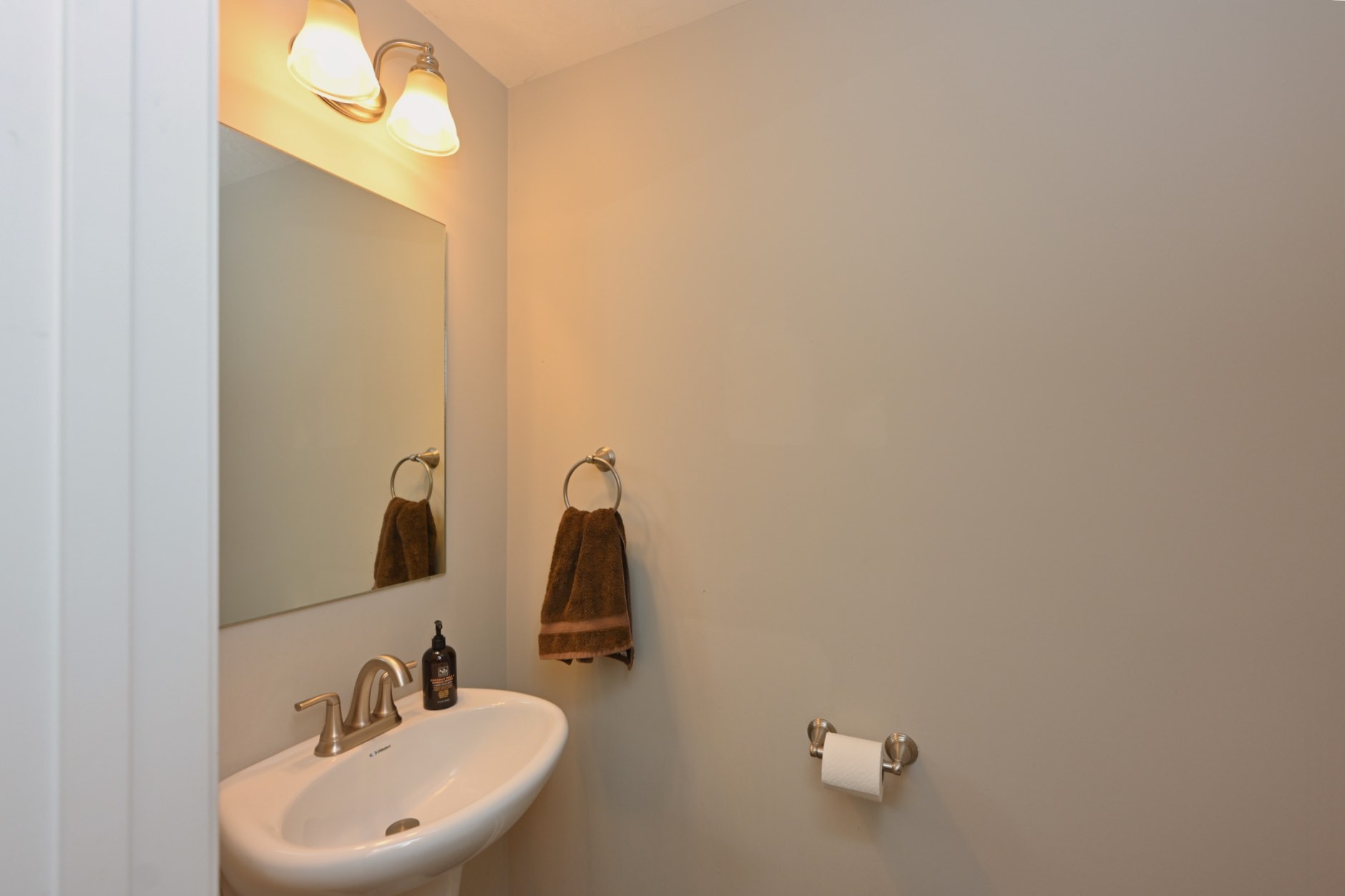 1382 Rural Hill Road, Unit 337 Antioch, TN 37013 - Photo 30 of 45 a bathroom with a sink and a mirror