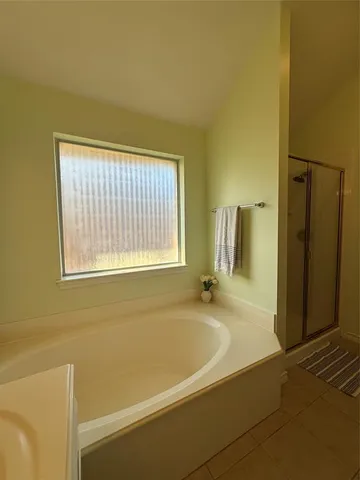 $2,250 | 2229 Old Foundry Road, Weatherford, TX 76087