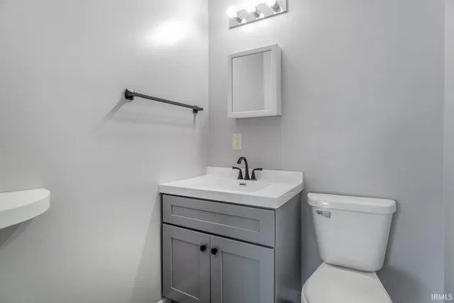 $209,900 | 208 West Navajo Street, West Lafayette, IN 47906