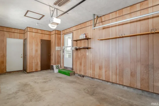 $209,900 | 208 West Navajo Street, West Lafayette, IN 47906