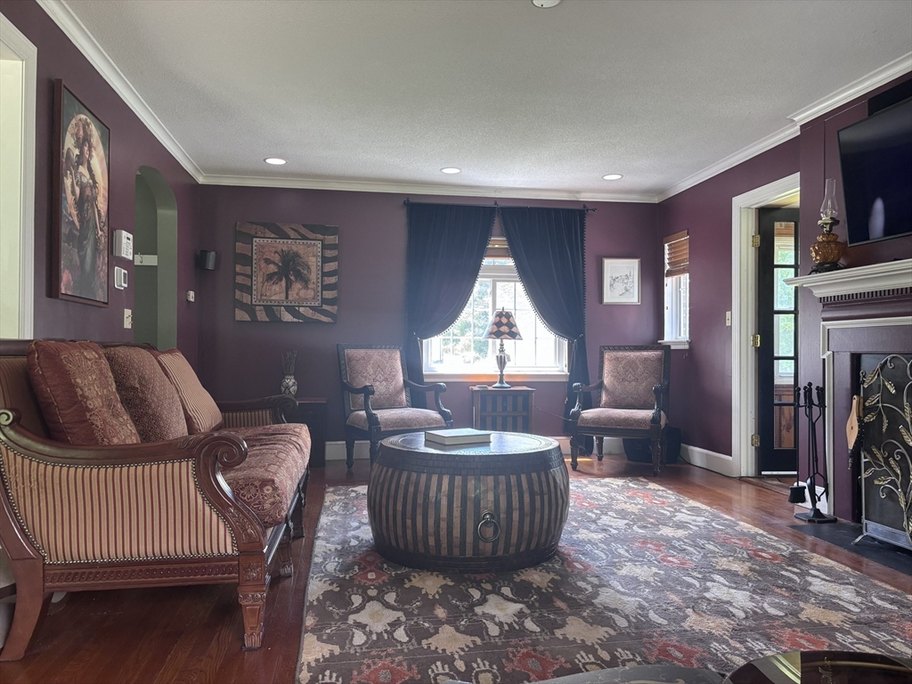 2055 Allen Street Springfield, MA 01118 - Photo 3 of 42
