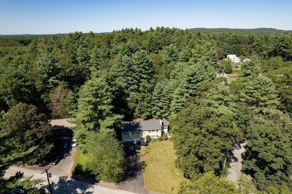 8 Hillcrest Road Medfield, MA 02052 - Photo 32 of 35 Gallery Image 32