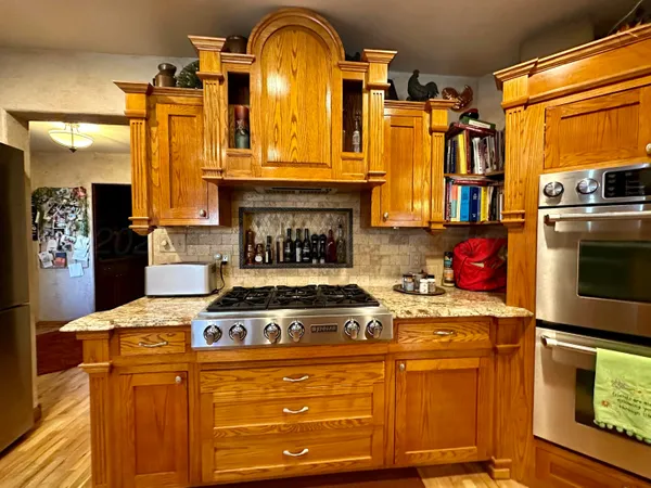 $559,000 | 615 South 6th Street, Canadian, TX 79014