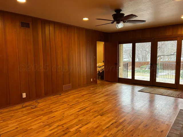 $599,900 | 615 South 6th Street, Canadian, TX 79014