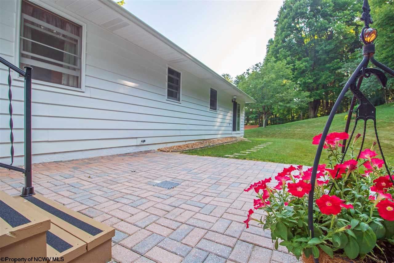 13 Daffodil Road Morgantown, WV 26501 - Photo 17 of 20 Gallery Image 17