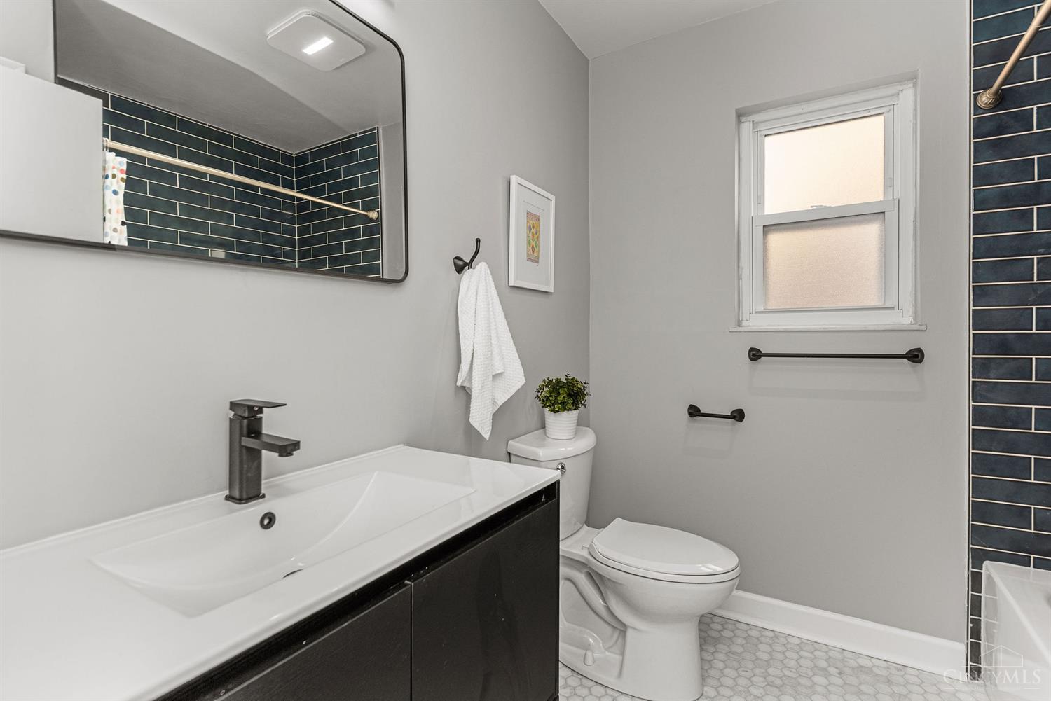 6705 Winton Road Cincinnati, OH 45224 - Photo 28 of 50 Gallery Image 28