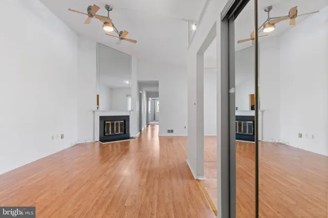 $2,950 | 931 Wood Mill Drive, Cranbury, NJ 08512