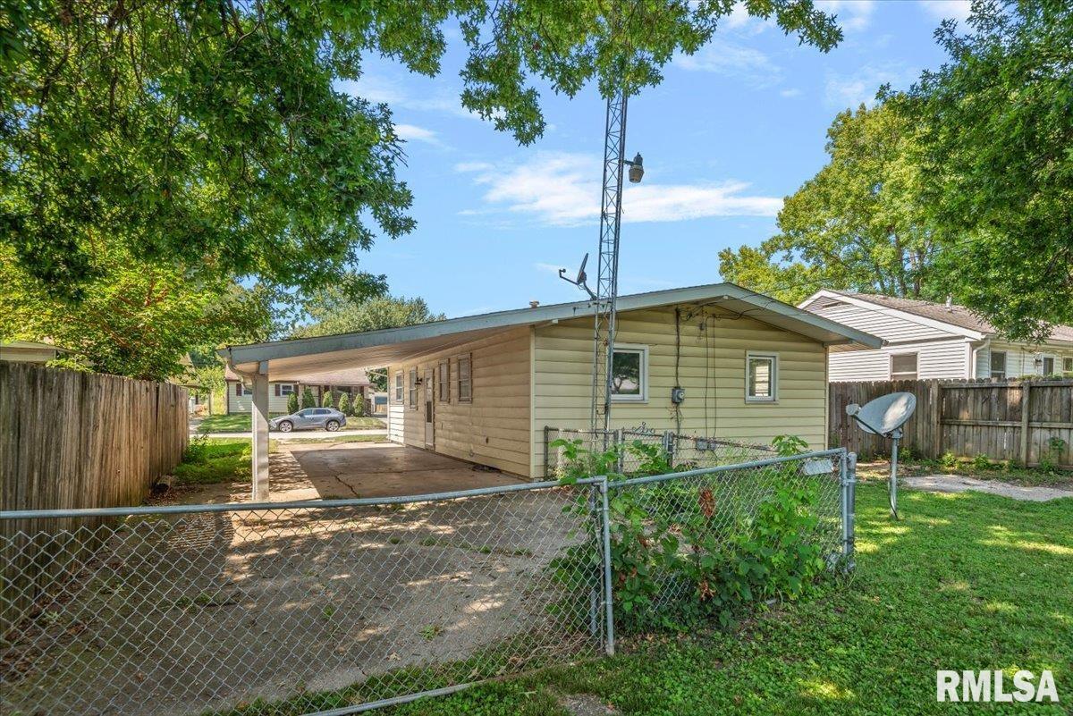3606 Sheffield Road Springfield, IL 62703 - Photo 32 of 35 Gallery Image 32