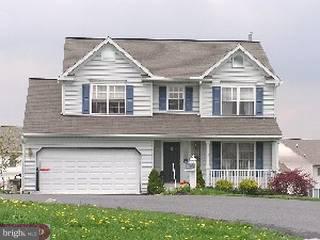 12 Doe Run Shillington, PA 19607 - Photo 1 of 5 Gallery Image 1