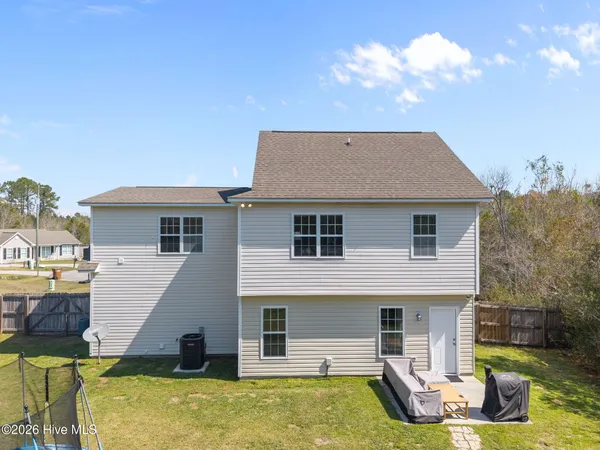 $308,000 | 117 Blossom Court, Maple Hill, NC 28454