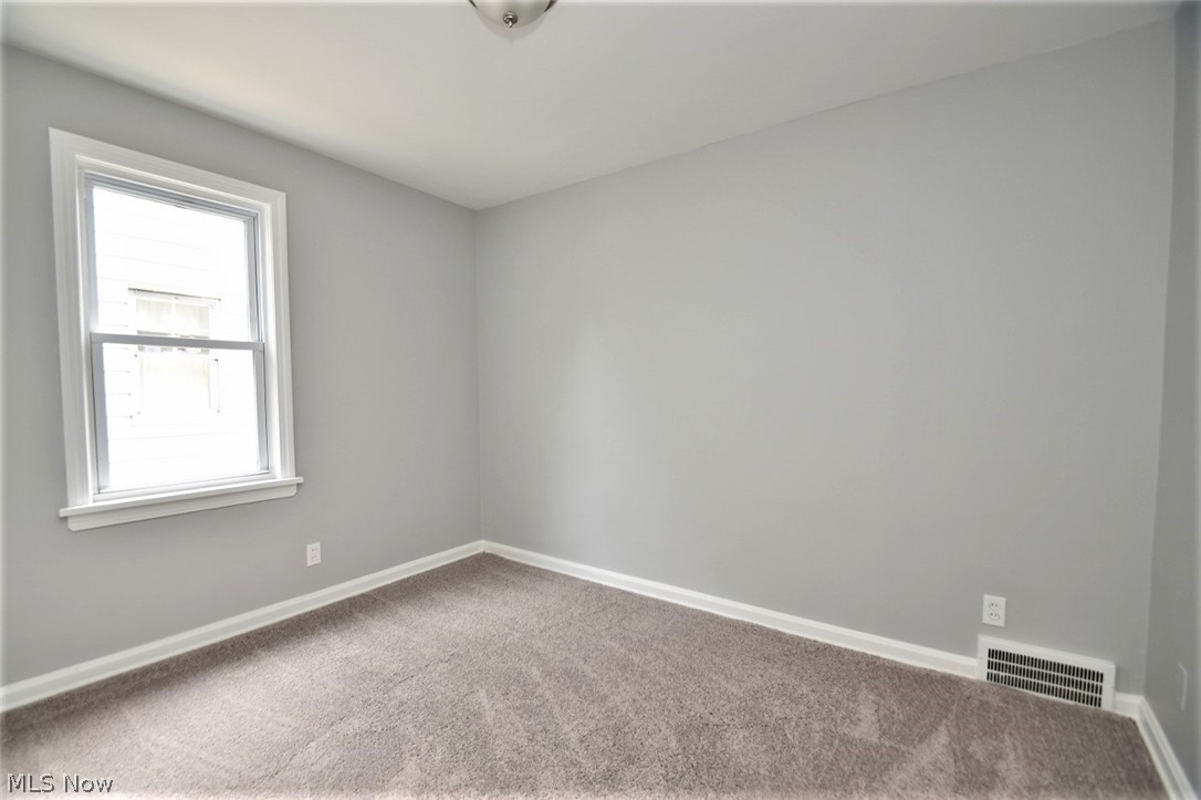 4186 Verona Road Cleveland, OH 44121 - Photo 24 of 35 Gallery Image 24