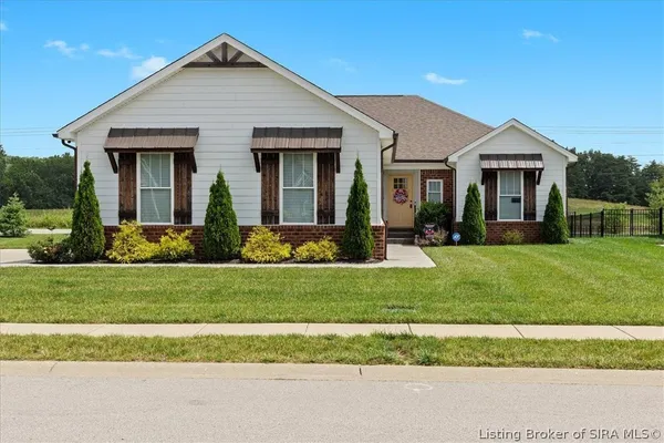 $499,000 | 8008 Turf Way Trail, Sellersburg, IN 47172