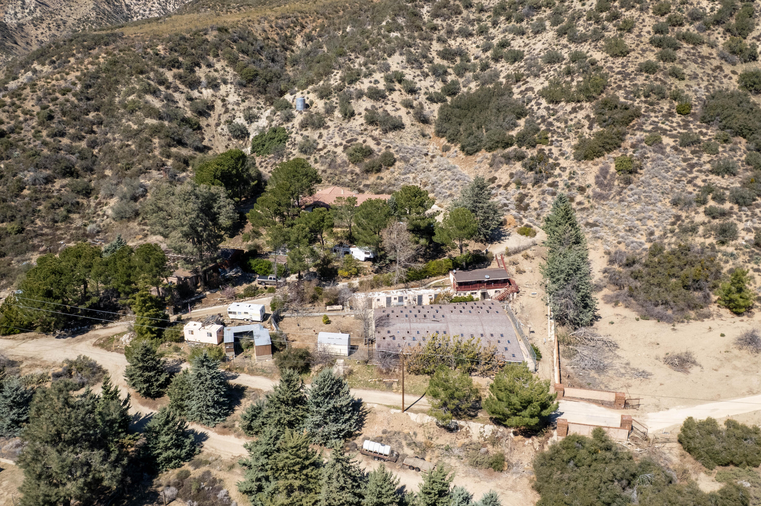 44400 Shafer Road Lake Hughes, CA 93532 - Photo 17 of 20 DJI_0575-HDR