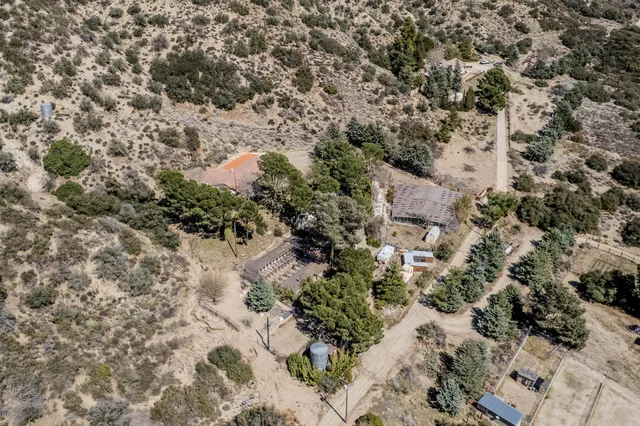 $849,900 | 44400 Shafer Road, Lake Hughes, CA 93532