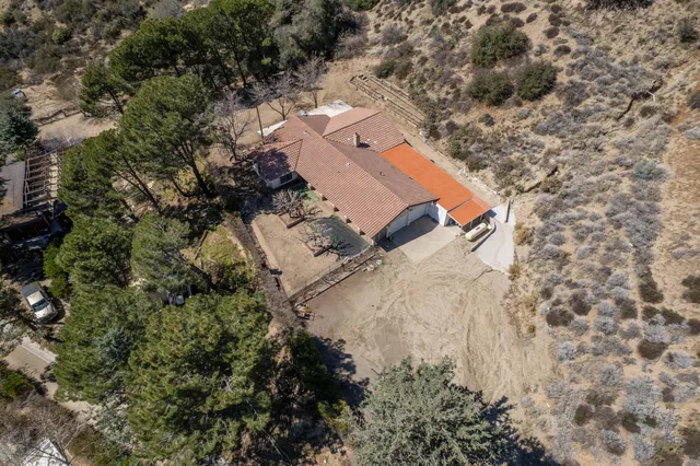 $849,900 | 44400 Shafer Road, Lake Hughes, CA 93532