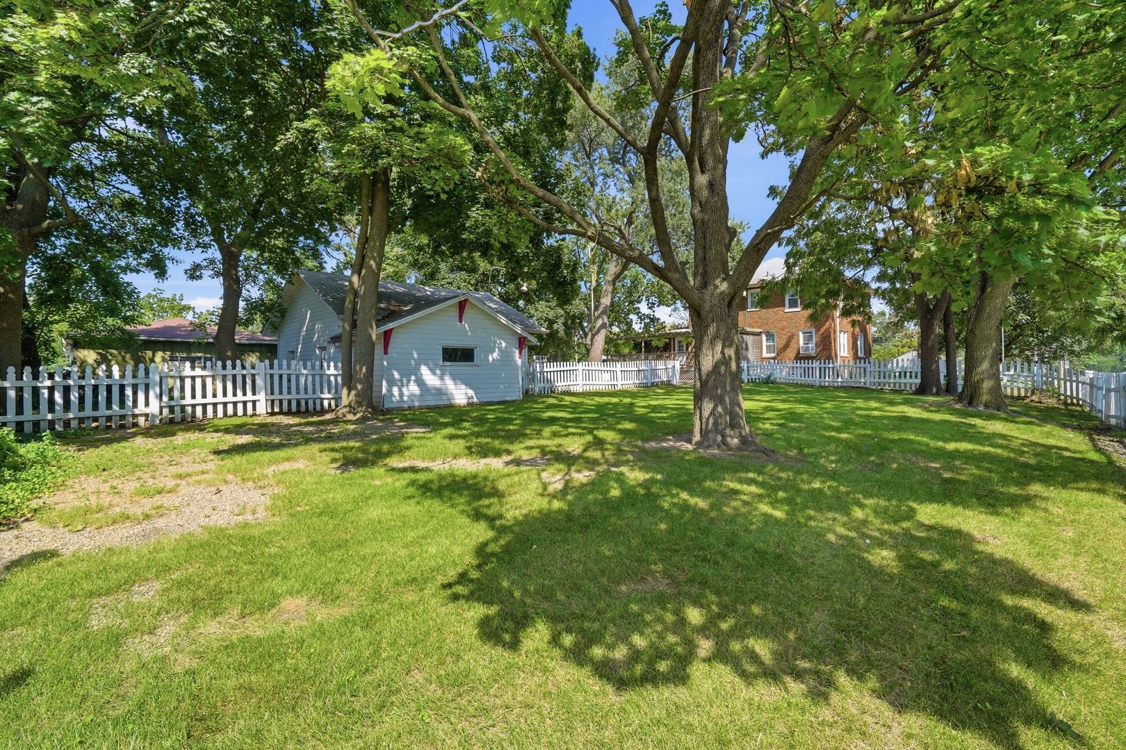 18264 Riegel Road Homewood, IL 60430 - Photo 28 of 40 Gallery Image 28