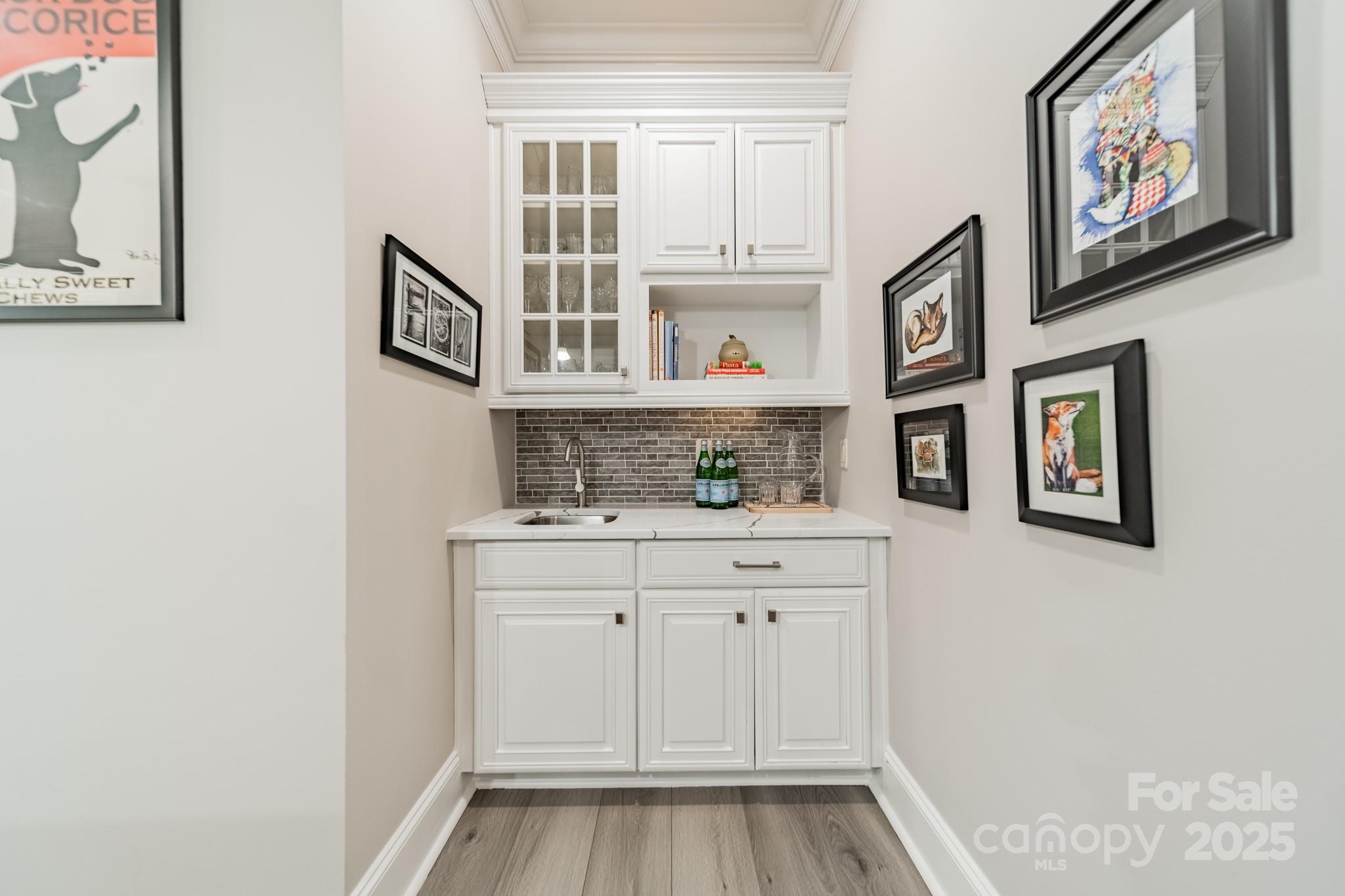 2823 Providence Road, Unit 236 Charlotte, NC 28211 - Photo 14 of 30 Gallery Image 14