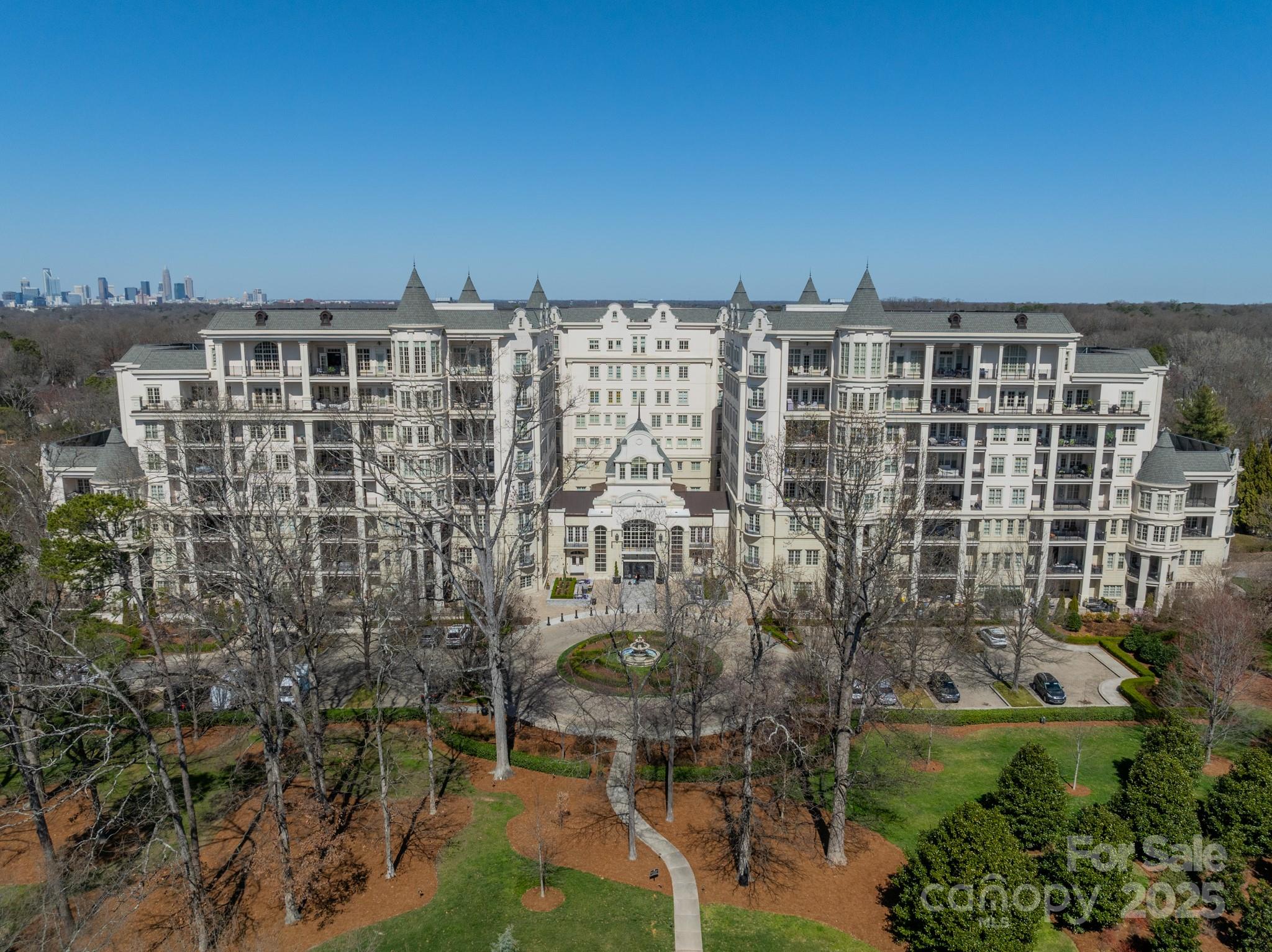 2823 Providence Road, Unit 236 Charlotte, NC 28211 - Photo 3 of 30 Gallery Image 3