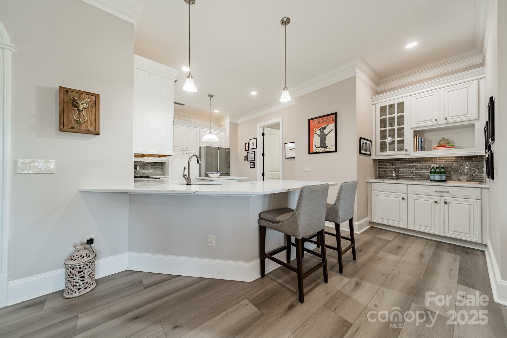 2823 Providence Road, Unit 236 Charlotte, NC 28211 - Photo 10 of 30 Gallery Image 10