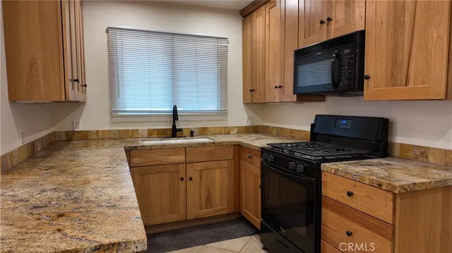 $1,200,000 | 11320 Osborne Street, Sylmar, CA 91342