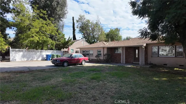 $1,200,000 | 11320 Osborne Street, Sylmar, CA 91342