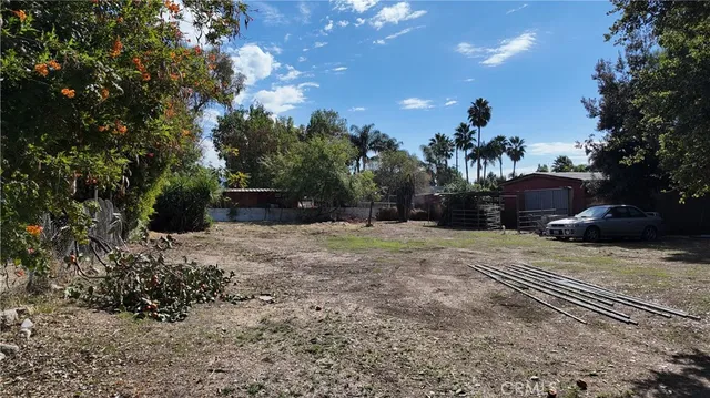 $1,200,000 | 11320 Osborne Street, Sylmar, CA 91342