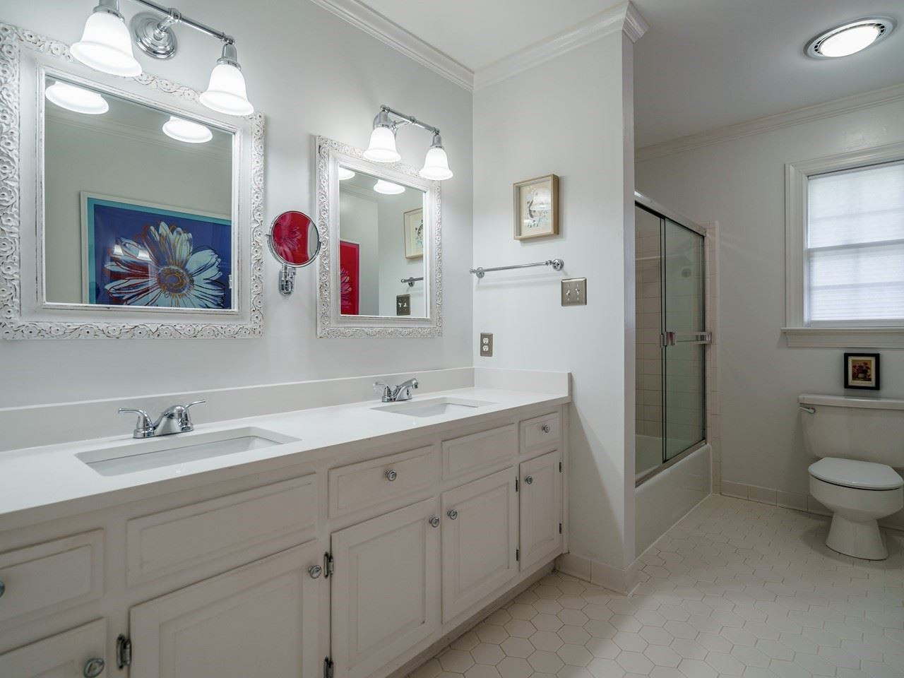 2322 Hales Road Raleigh, NC 27608 - Photo 17 of 30 Photo 17