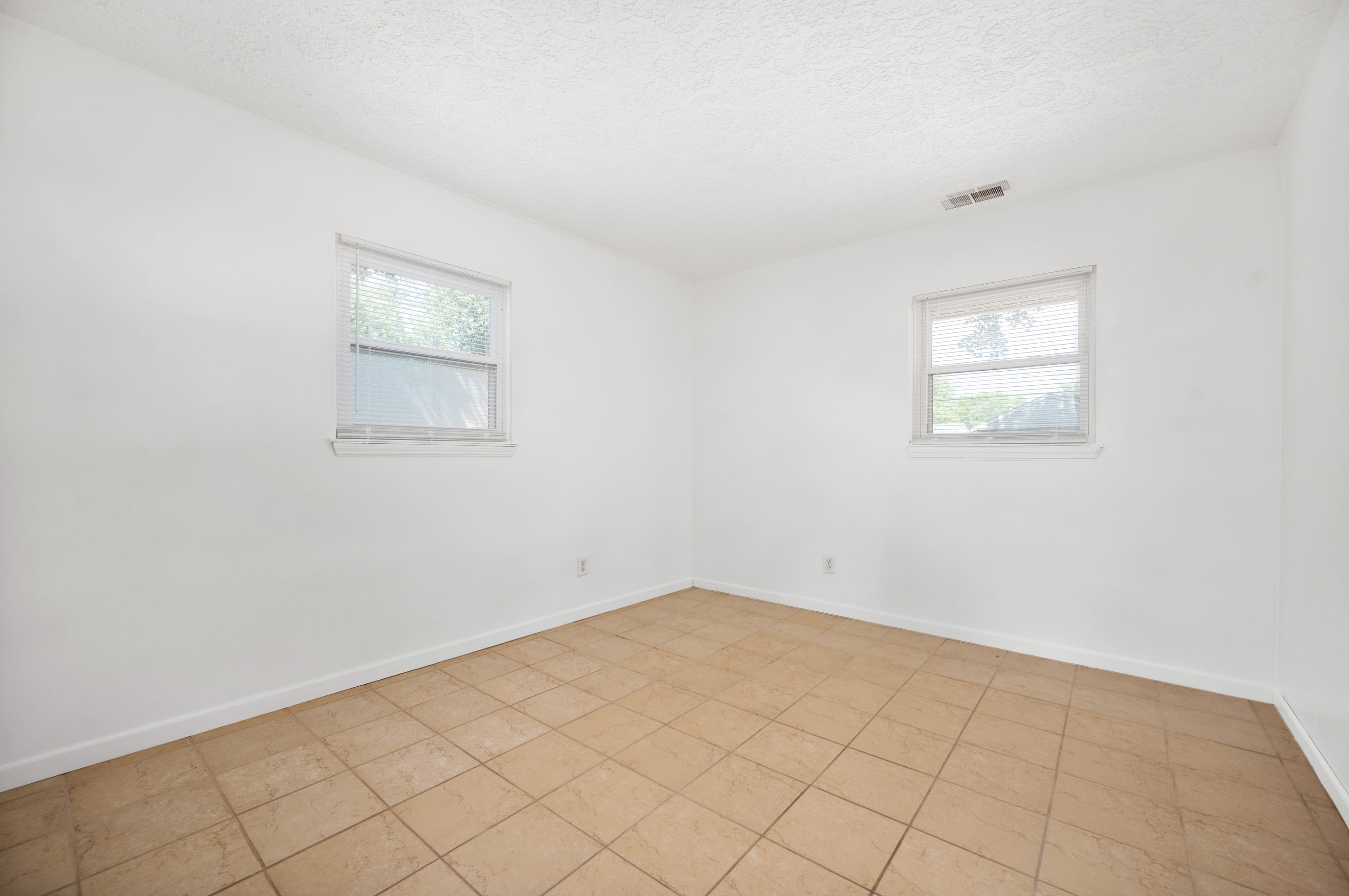 1037 Ridgetop Drive Greenwood, IN 46142 - Photo 14 of 21 Gallery Image 14