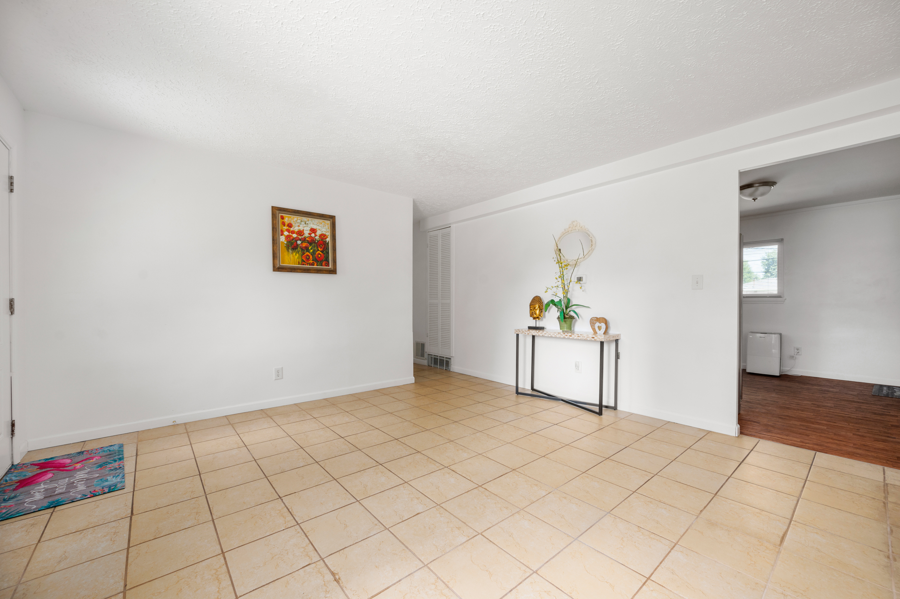 1037 Ridgetop Drive Greenwood, IN 46142 - Photo 5 of 21 Gallery Image 5