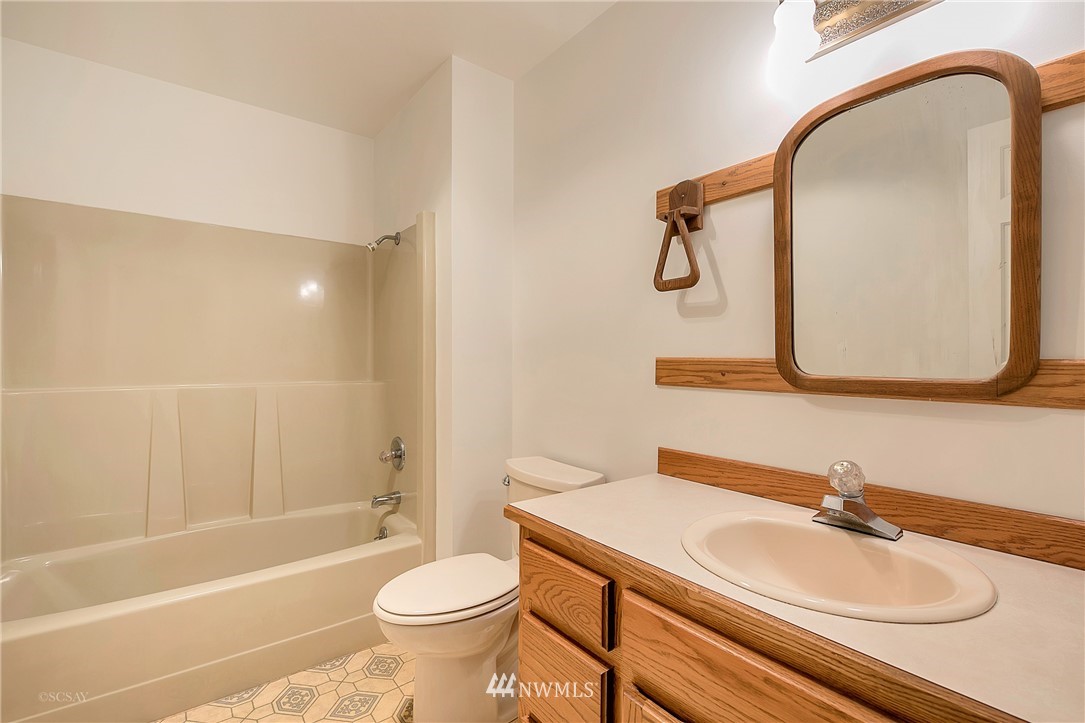 7495 Beebe Road Lynden, WA 98264 - Photo 12 of 25