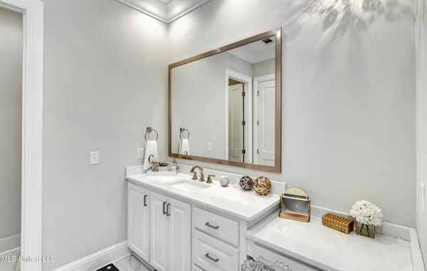 $947,500 | 112 Honours Drive, Madison, MS 39110