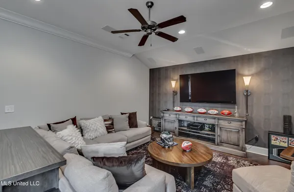 $947,500 | 112 Honours Drive, Madison, MS 39110