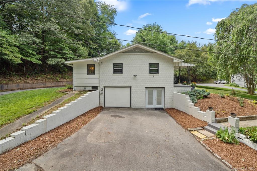 18 Forsythia Road Candler, NC 28715 - Photo 5 of 25 Gallery Image 5