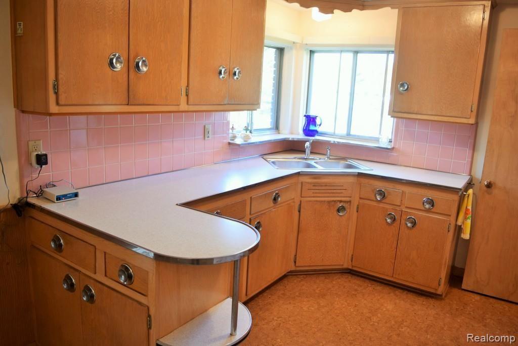 11239 Canal Road Sterling Heights, MI 48314 - Photo 2 of 14 11239 Canal Sterling Heights, MI 48314 2.jpg