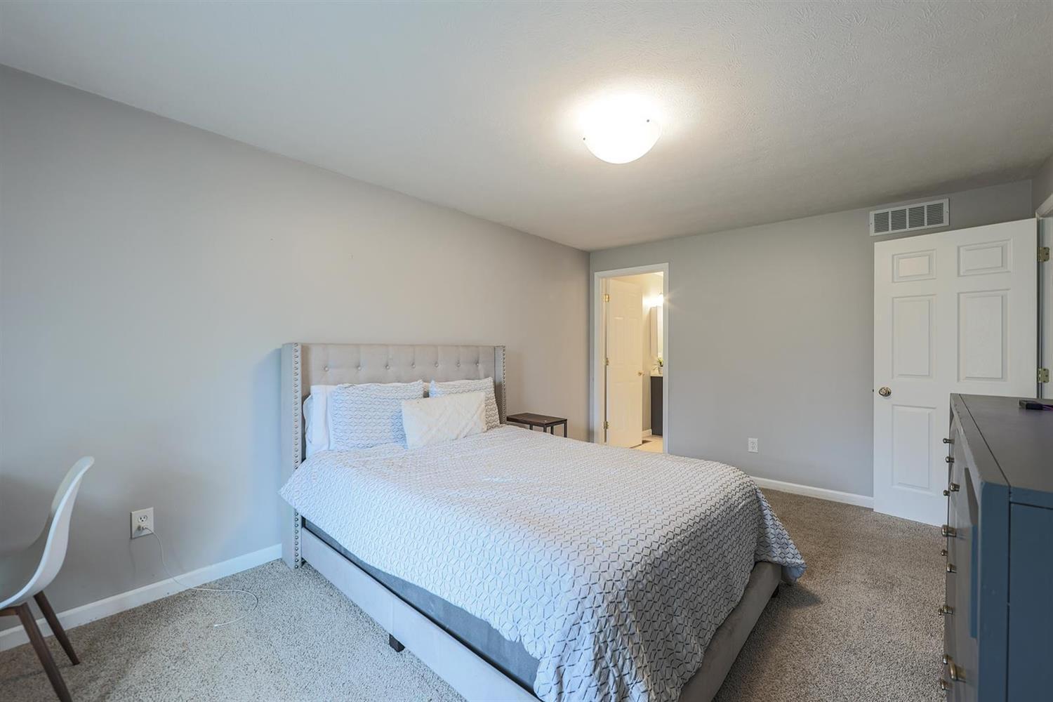1794 Middleboro Road Clarksville, OH 45113 - Photo 17 of 35 Gallery Image 17