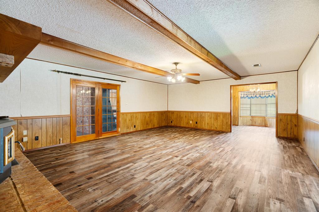 615 North Main Street Bogata, TX 75417 - Photo 6 of 18
