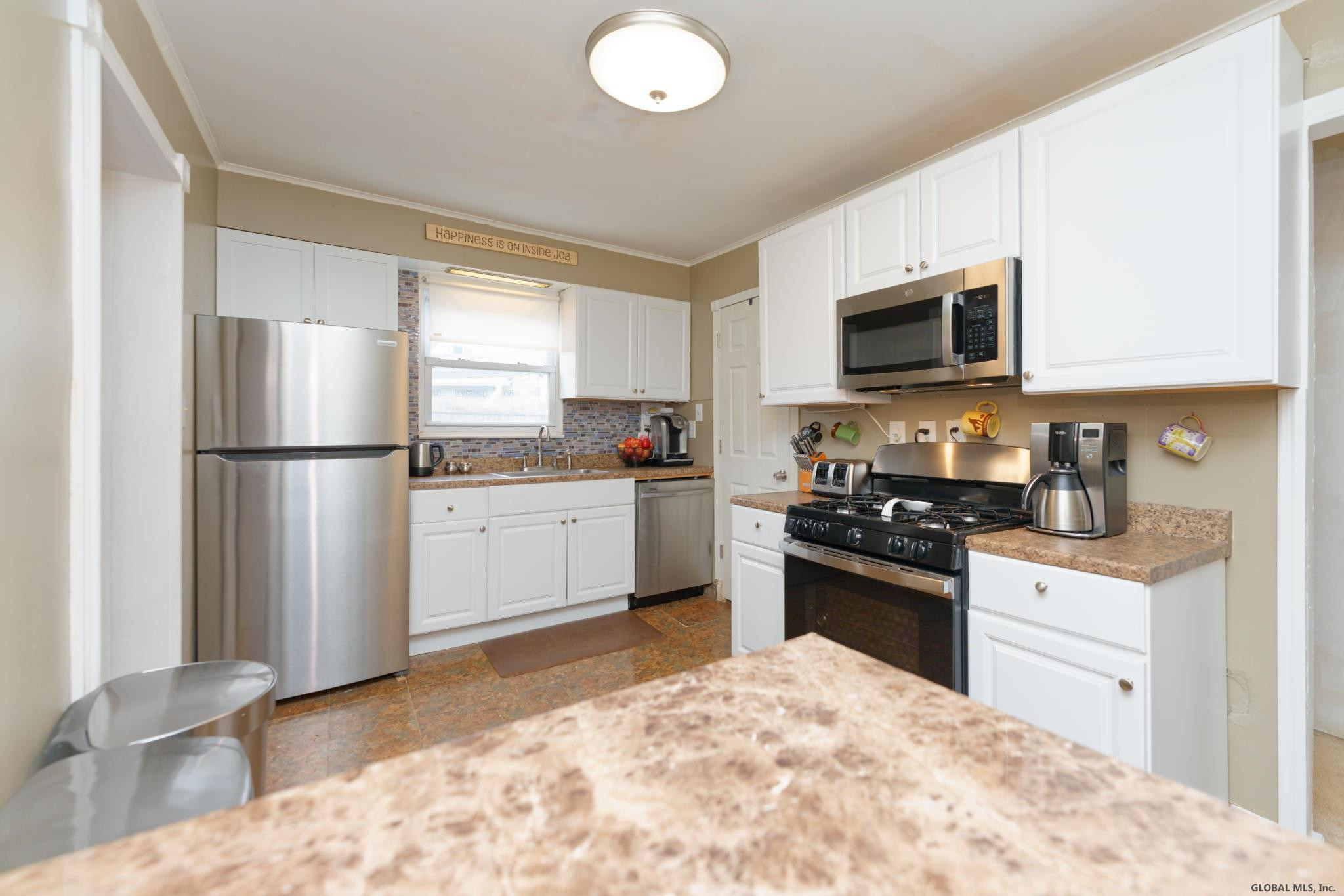 15 Whitney Road Colonie, NY 12110 - Photo 12 of 33 Photo 12
